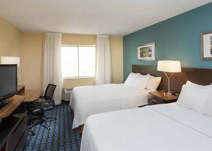 Fairfield Inn & Suites Greeley