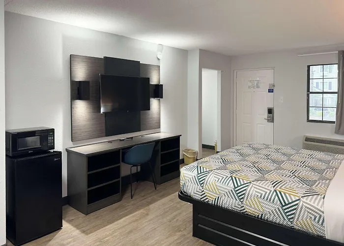 Motel 6 Huntsville Al University Dr.