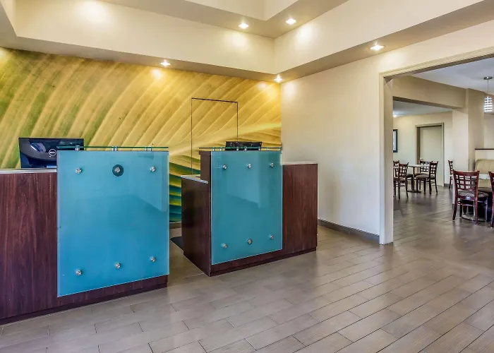 La Quinta By Wyndham Carlsbad - Legoland Area