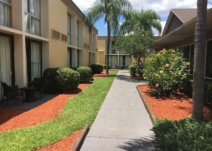 B&B Hotel Orlando International Drive Near Universal - Newly Renovated!