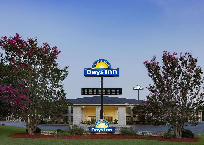 Days Inn By Wyndham Spartanburg Waccamaw