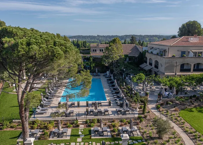 Le Vallon De Valrugues Hotel Spa & Villas