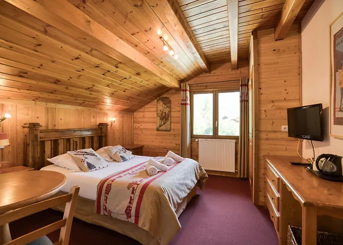 Epicea Lodge Hotel Et Camping