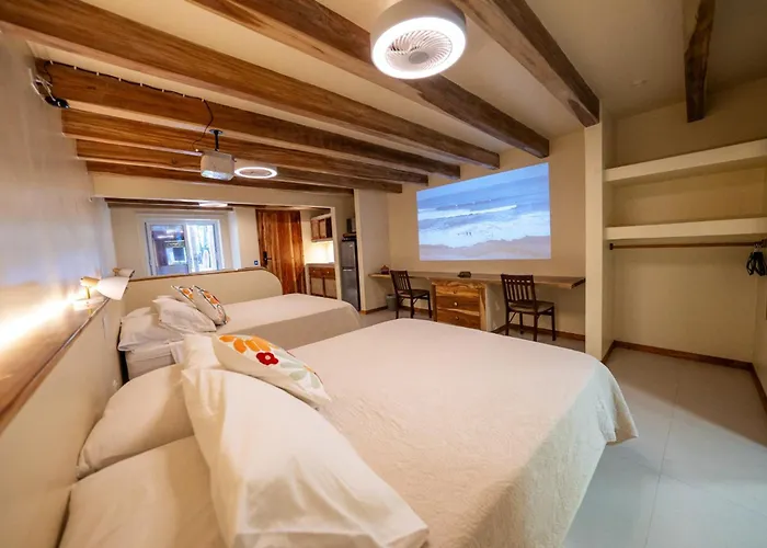 Dreamcatcher Hotel - Live The Dream Of Santa Teresa