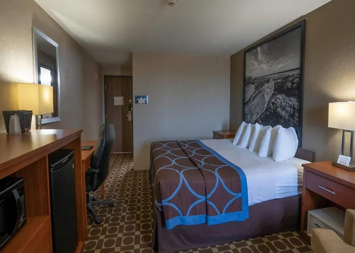 Super 8 By Wyndham Miles City