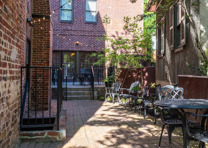 Historic Inns Of Annapolis
