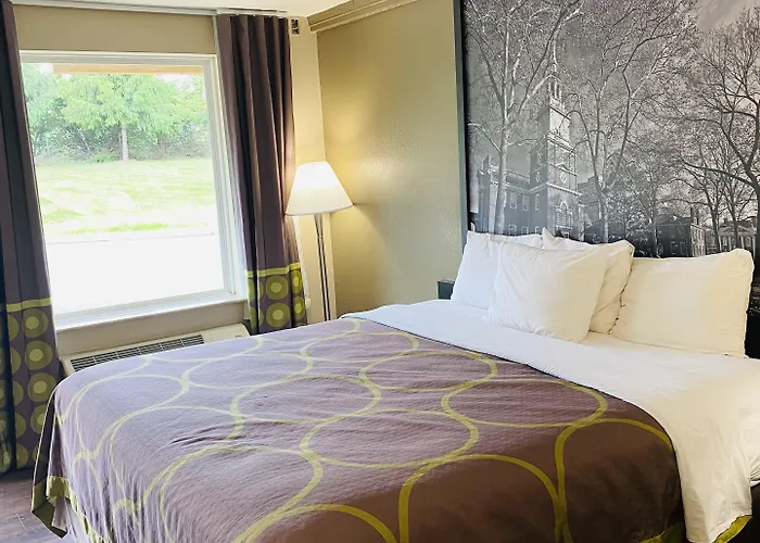 Super 8 By Wyndham Danville