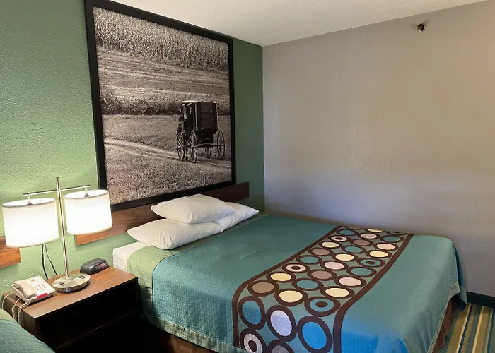 Super 8 By Wyndham Tuscola