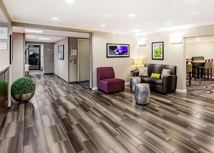La Quinta By Wyndham Houston Baytown East