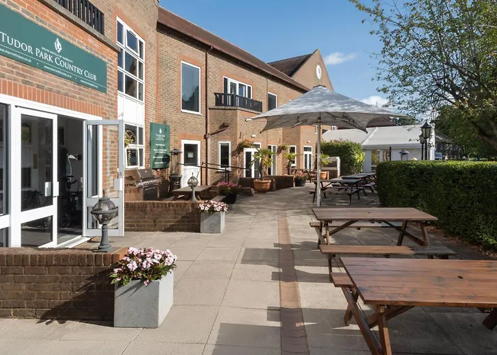 Delta Hotels By Marriott Tudor Park Country Club