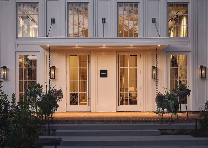 Kelley House Hotel