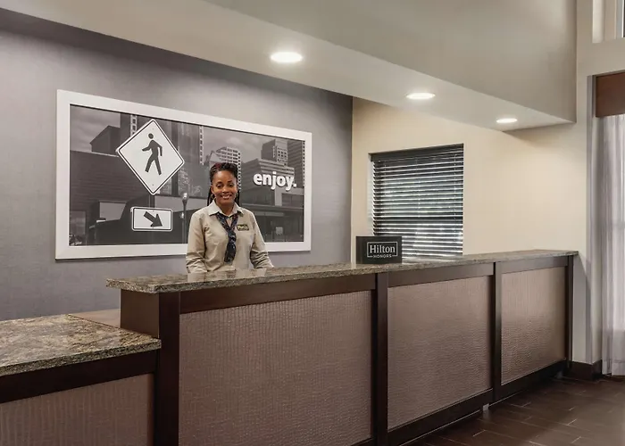 Hampton Inn & Suites Fort Wayne-North
