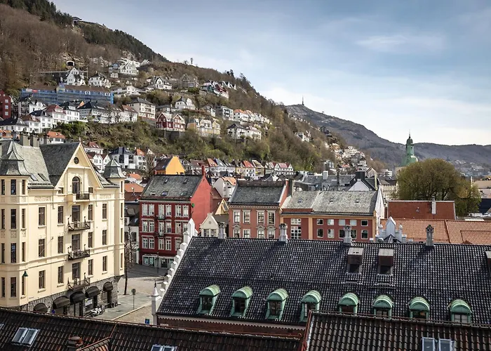 Home Hotel Bryggen