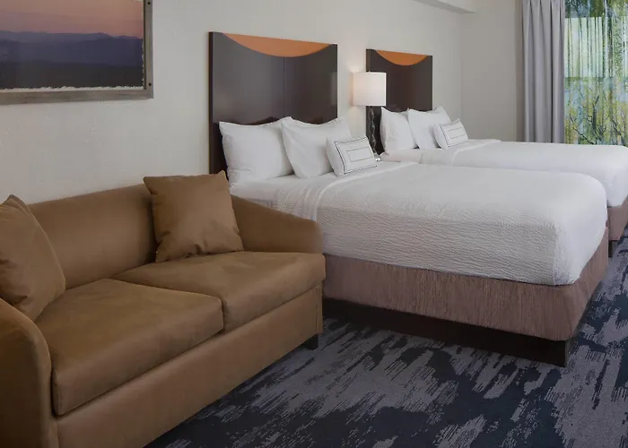 Fairfield Inn & Suites By Marriott Orlando Lake Buena Vista