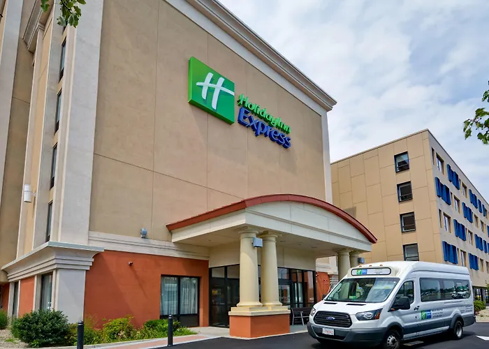 Holiday Inn Express Boston By Ihg