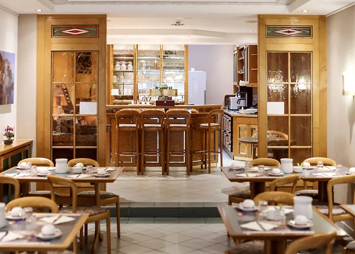 Hotel Christophe Colomb