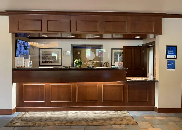 Days Inn By Wyndham Austintown