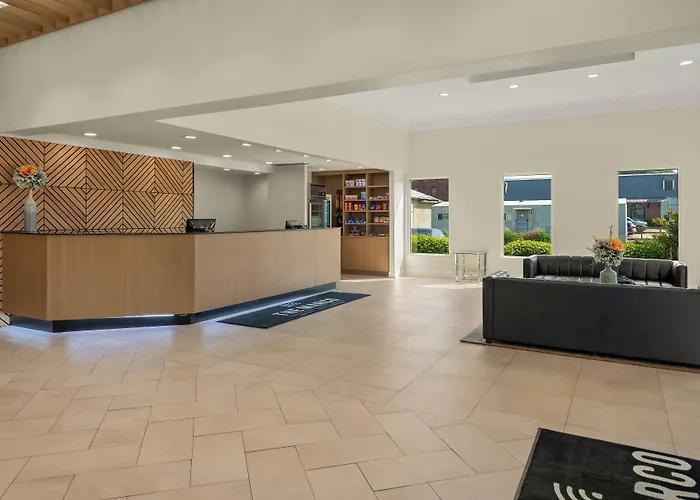 Americas Best Suites-Lake Charles