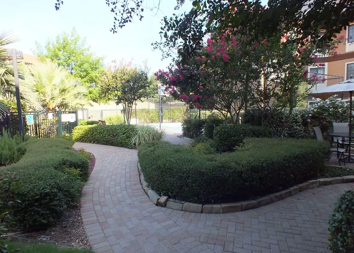 Staybridge Suites Irving Las Colinas By Ihg