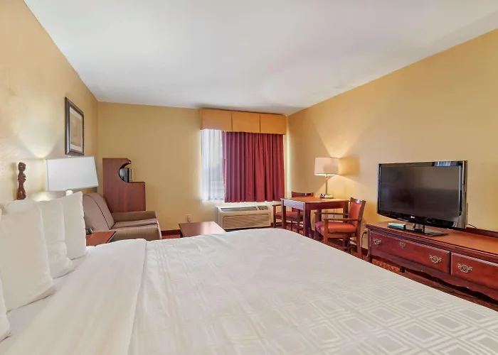Best Western Clearlake Plaza