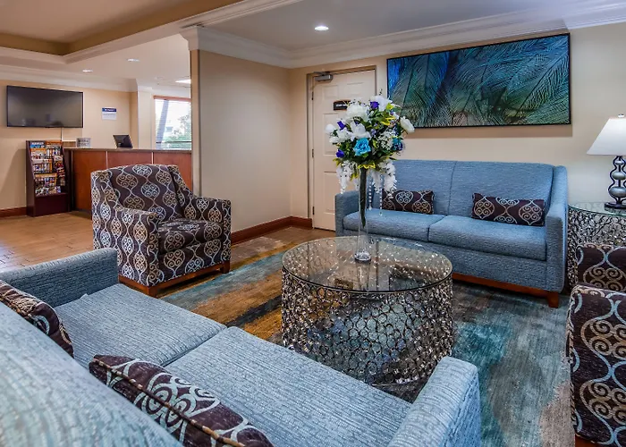 Comfort Inn & Suites Bradenton North I-75