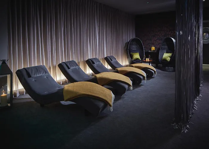 Rowhill Grange Hotel & Utopia Spa