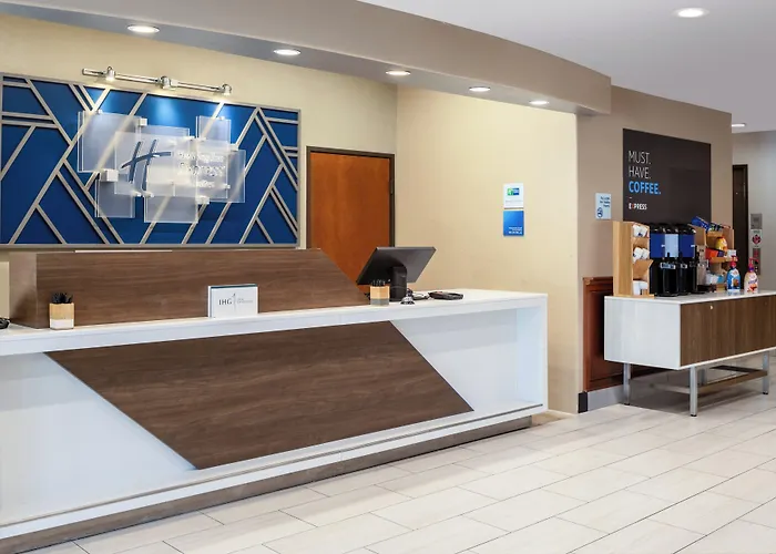 Holiday Inn Express Vancouver North By Ihg