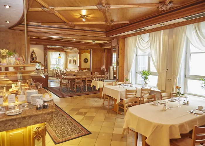 Flair Hotel Weinstube Lochner