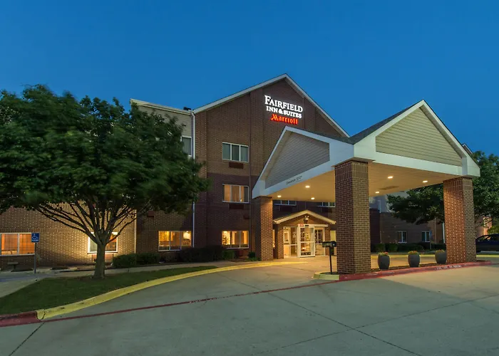 Fairfield Inn & Suites By Marriott Dallas Lewisville