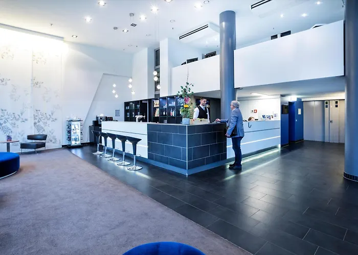Select Hotel Berlin Spiegelturm