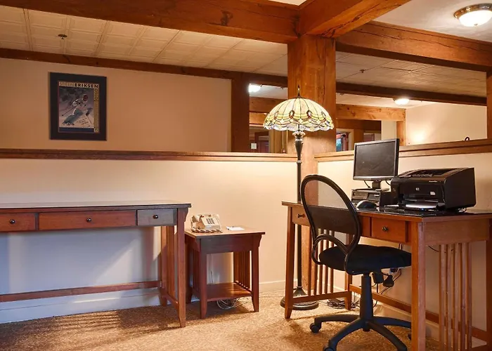 Silver Fox Inn
