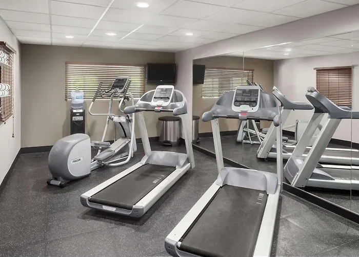 Country Inn & Suites By Radisson, Louisville South, Ky