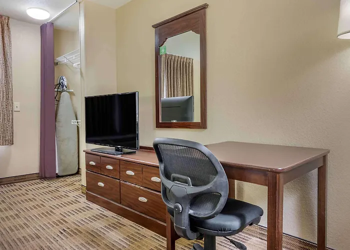 Extended Stay America Select Suites - Peoria - North