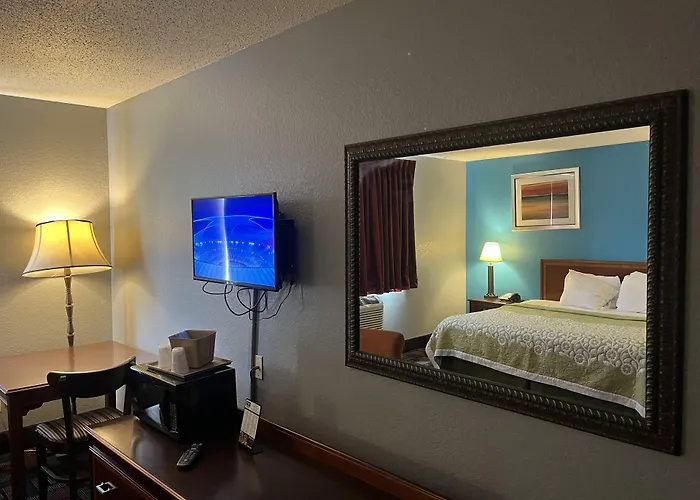 Rodeway Inn Whitehall