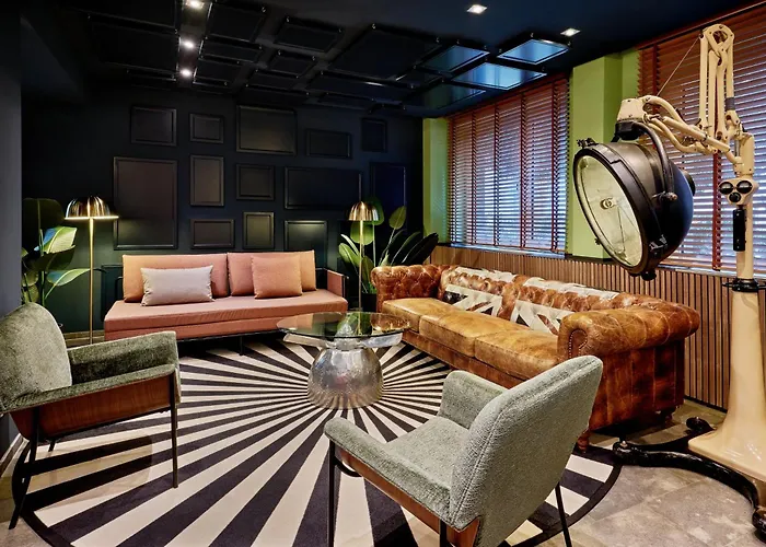 the Deutz, a Tribute Portfolio Hotel