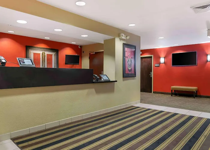 Extended Stay America Suites - Detroit - Metropolitan Airport