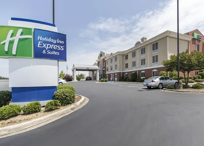 Holiday Inn Express & Suites Cullman By Ihg