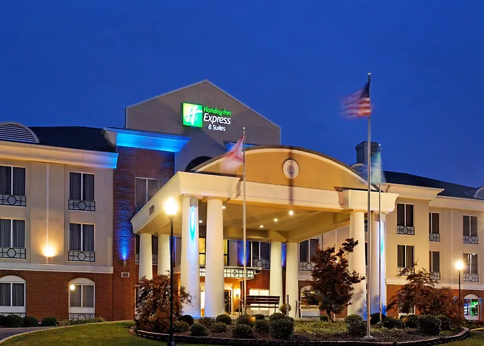Holiday Inn Express & Suites Cullman By Ihg