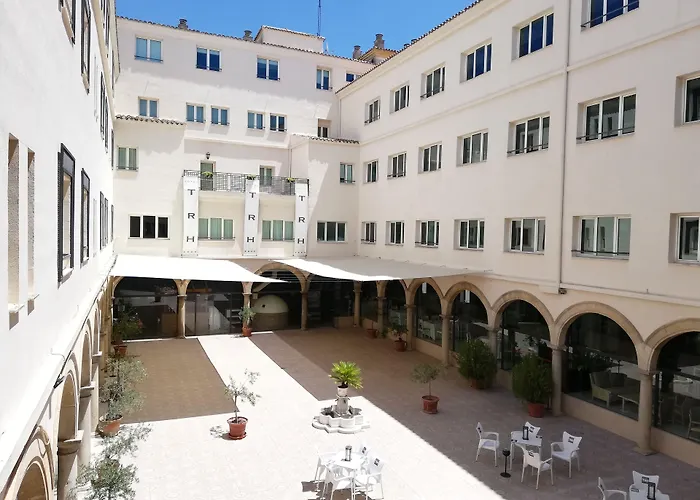 Trh Ciudad De Baeza