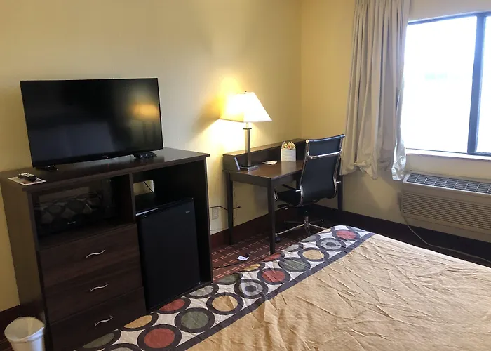 Super 8 By Wyndham Plover Stevens Point Area