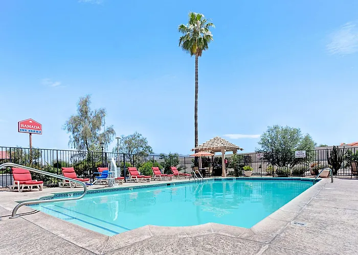 Days Inn By Wyndham Tucson City Center