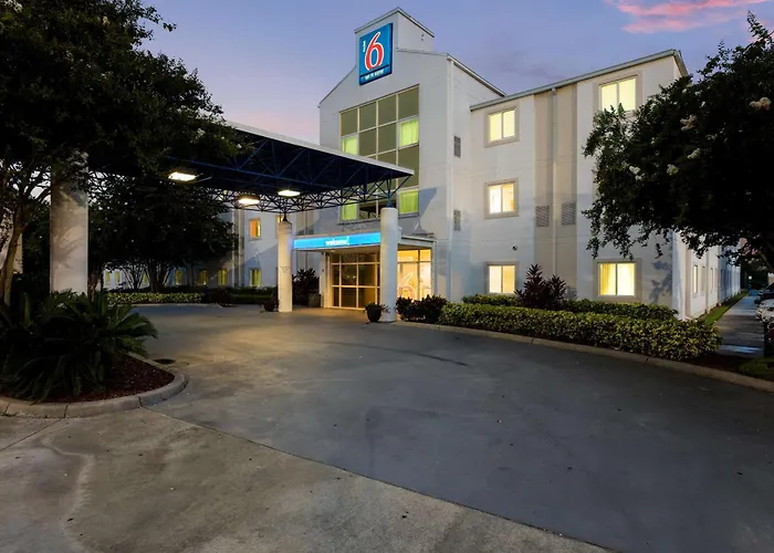 Motel 6-Orlando, FL - International Dr