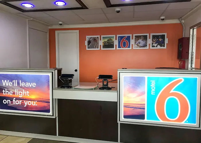 Motel 6-Anniston, Al
