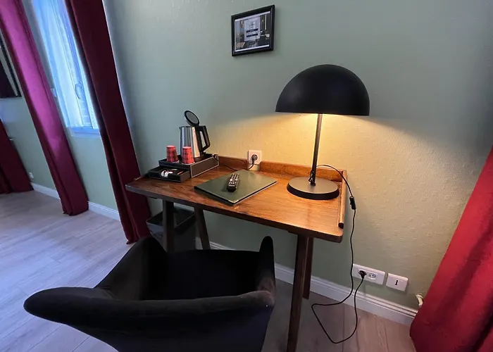 Logis Hotel & Appartements Le Florence