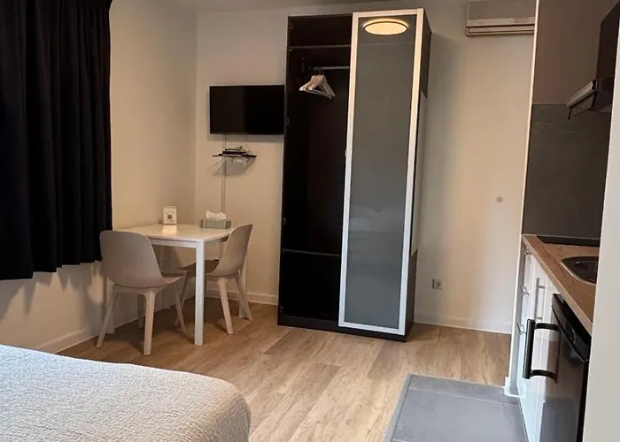 Aramis Studio Hotel