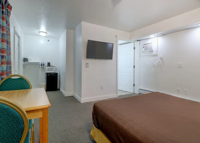 Classic Inn