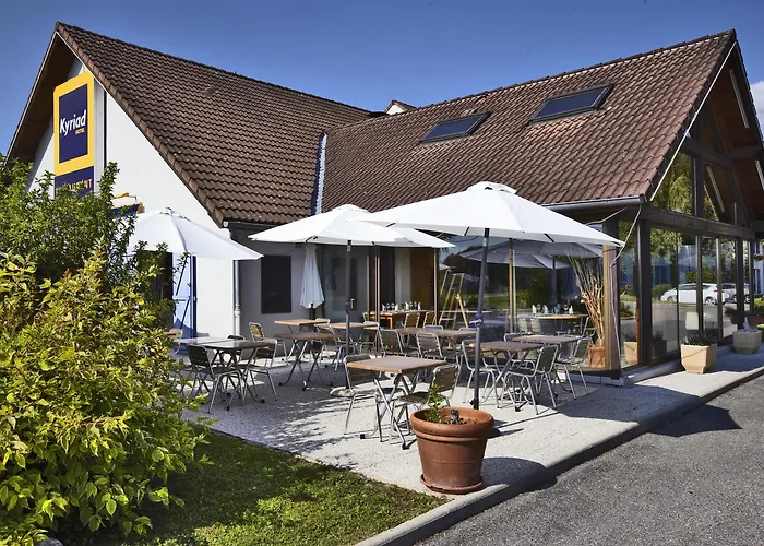 Kyriad Geneve St-Genis-Pouilly