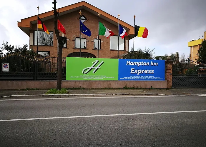 Euro House Inn Airport
