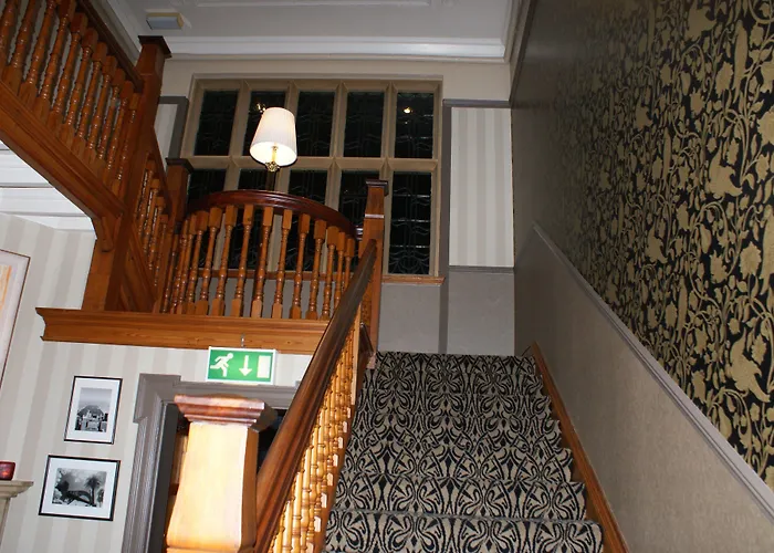 B+B York