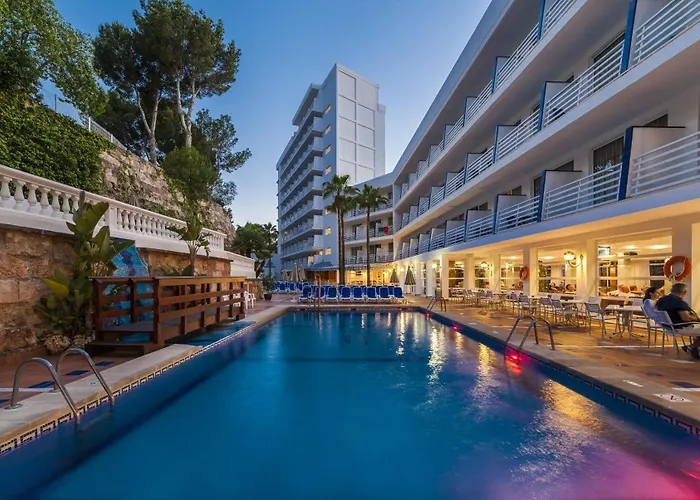Globales Palmanova Palace (Adults Only)